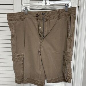 Magellan Men's Tan Cargo Shorts